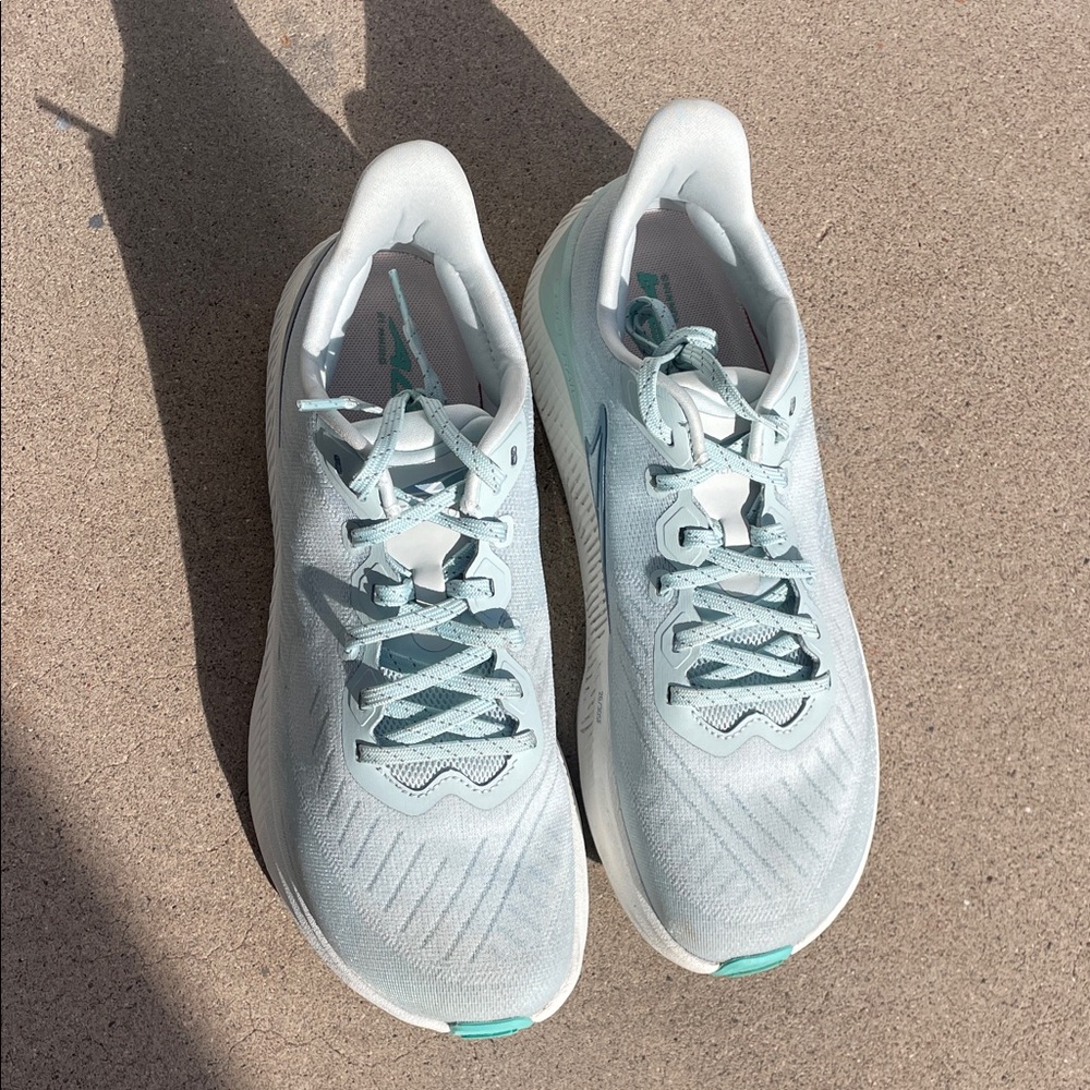 🩵 Altra Experience Form - Women’s 10 - Picture 5 of 11